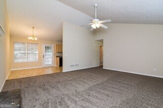 9670 Crestview Terrace in Gainesville, GA - Building Photo - Building Photo