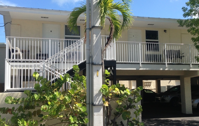 Haban Plaza Residential Apartments in Key West, FL - Building Photo