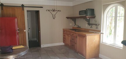 2650 Lakeview Dr in Sebring, FL - Building Photo - Building Photo