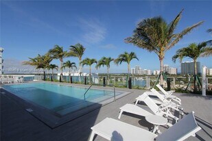 10201 E Bay Harbor Dr, Unit 506 in Bay Harbor Islands, FL - Building Photo