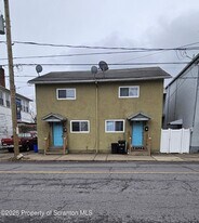 333 Oak St in Scranton, PA - Building Photo