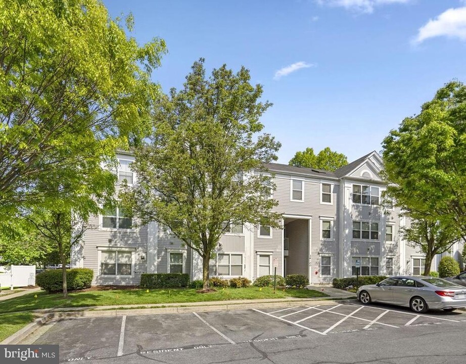 14200 Valleyfield Dr in Silver Spring, MD - Building Photo