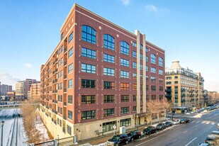 Rock Island Lofts Apartments