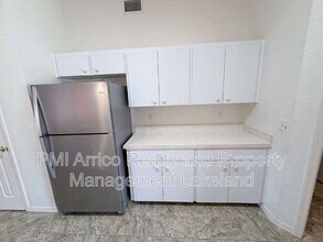 5688 Fischer Dr in Lakeland, FL - Building Photo - Building Photo