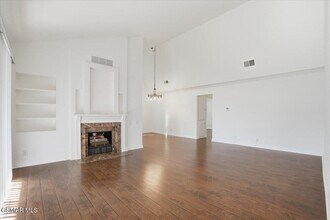 31505 Lindero Canyon Rd in Westlake Village, CA - Building Photo - Building Photo