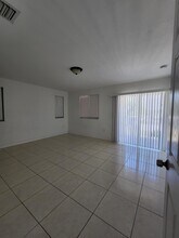 304 N 61st Terrace in Hollywood, FL - Building Photo - Building Photo
