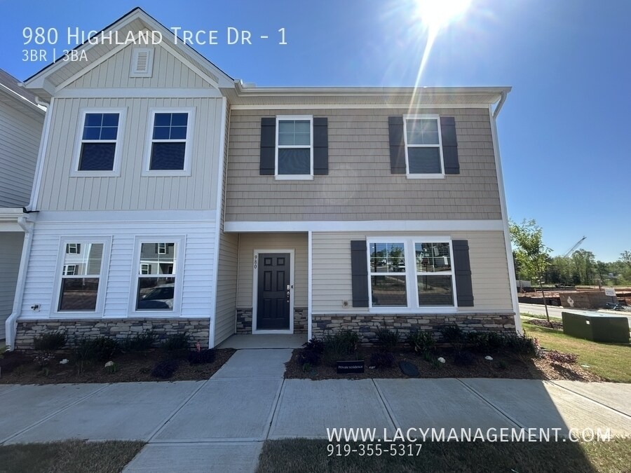 980 Highland Trce Dr in Graham, NC - Building Photo