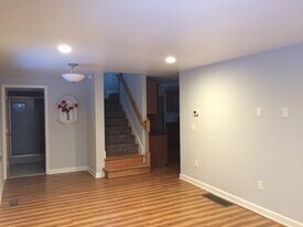 1002 Myron Ct in Ann Arbor, MI - Building Photo