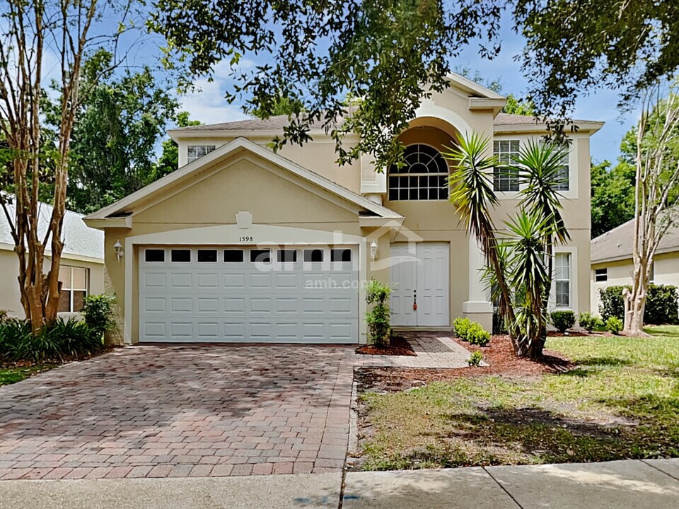 1598 Song Sparrow Ct in Sanford, FL - Building Photo