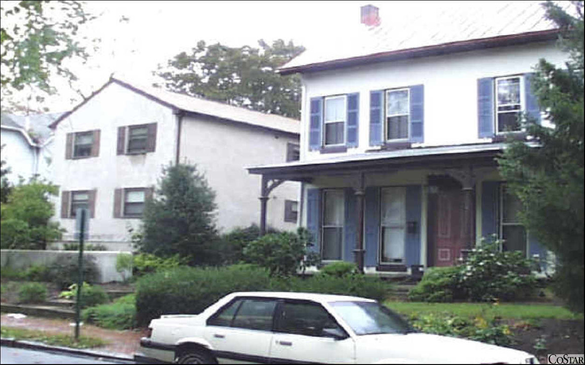 628-630 S Walnut St in West Chester, PA - Building Photo