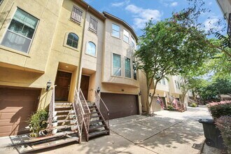 584 Bomar St in Houston, TX - Building Photo - Building Photo