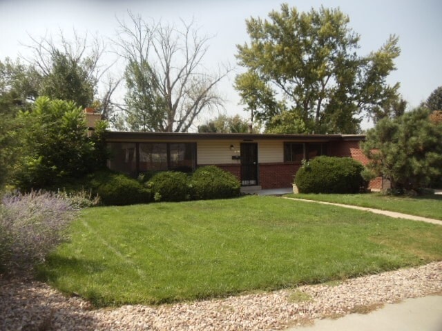 property at 5061 S Clarkson St