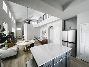 10100 Dawn Pearl Dr in Austin, TX - Building Photo - Building Photo