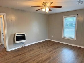 2015 Polk St in Wichita Falls, TX - Building Photo - Building Photo