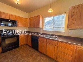 4934 Haiti Way, Unit 4586-100 in Colorado Springs, CO - Building Photo - Building Photo