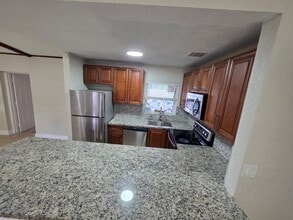 341 Delaware Ave in Fort Lauderdale, FL - Foto de edificio - Building Photo