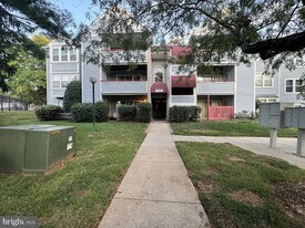 13613 Sir Thomas Way, Unit 12 in Silver Spring, MD - Building Photo