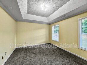 406 Invector Ct in Locust Grove, GA - Building Photo - Building Photo