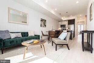 1244 LeCount St in Philadelphia, PA - Building Photo