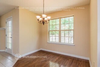 123 Village Pkwy in Woodstock, GA - Foto de edificio - Building Photo