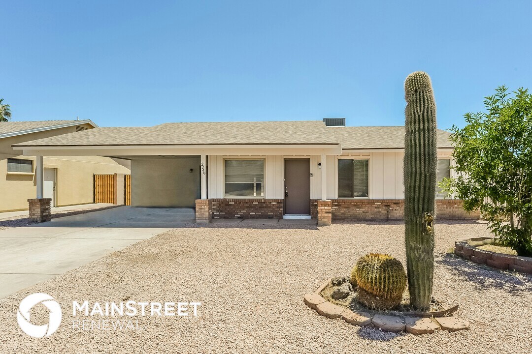 2249 E Gable Ave in Mesa, AZ - Building Photo