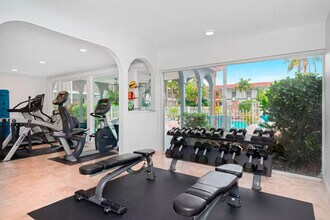 4307 W Kennedy Blvd in Tampa, FL - Building Photo - Building Photo