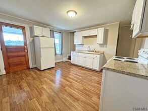 610 Graham Ave in Windber, PA - Building Photo - Building Photo