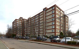 20 Haverhill St in Brockton, MA - Building Photo