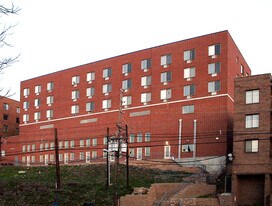 Grand View Condominiums in North Bergen, NJ - Building Photo