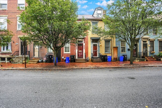 property at 1329 Green St