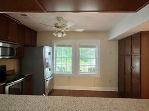517 Boulevard SE, Unit B in Atlanta, GA - Building Photo - Building Photo