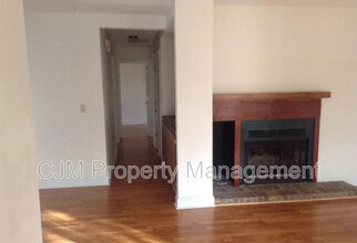 116 Etling Ave in Goose Creek, SC - Building Photo - Building Photo