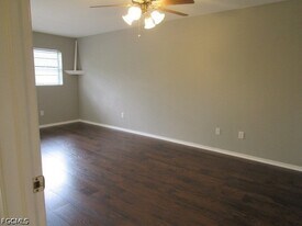 10022 Oxfordshire Ln SW in Ft. Myers, FL - Building Photo