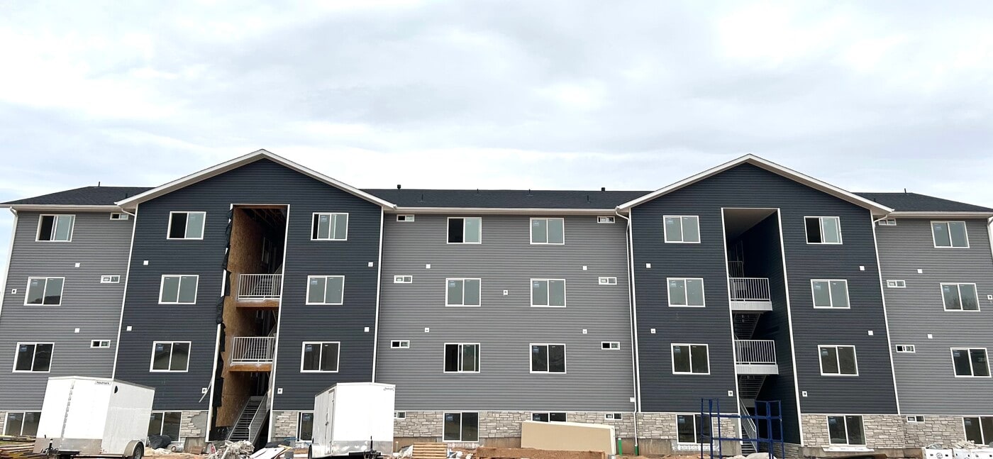 534 W 1045 N, Unit 101 in Cedar City, UT - Foto de edificio
