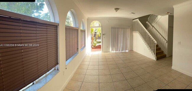 2991 NW 36th Ln in Lauderdale Lakes, FL - Building Photo - Building Photo