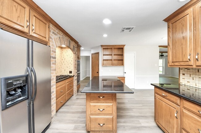 property at 3923 Cypress Lake Dr