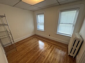 246 Highland Ave, Unit 2 in Somerville, MA - Building Photo - Building Photo