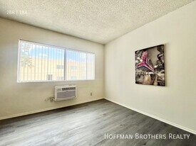 11275 Huston St, Unit 5 in Los Angeles, CA - Building Photo