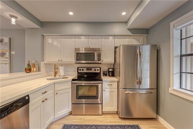 2713 NE 15th St, Unit 2 in Fort Lauderdale, FL - Building Photo - Building Photo