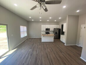 424 E Logan St in Willard, MO - Building Photo - Building Photo