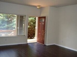 1230-1232 NW Ogden Ave in Bend, OR - Building Photo - Building Photo