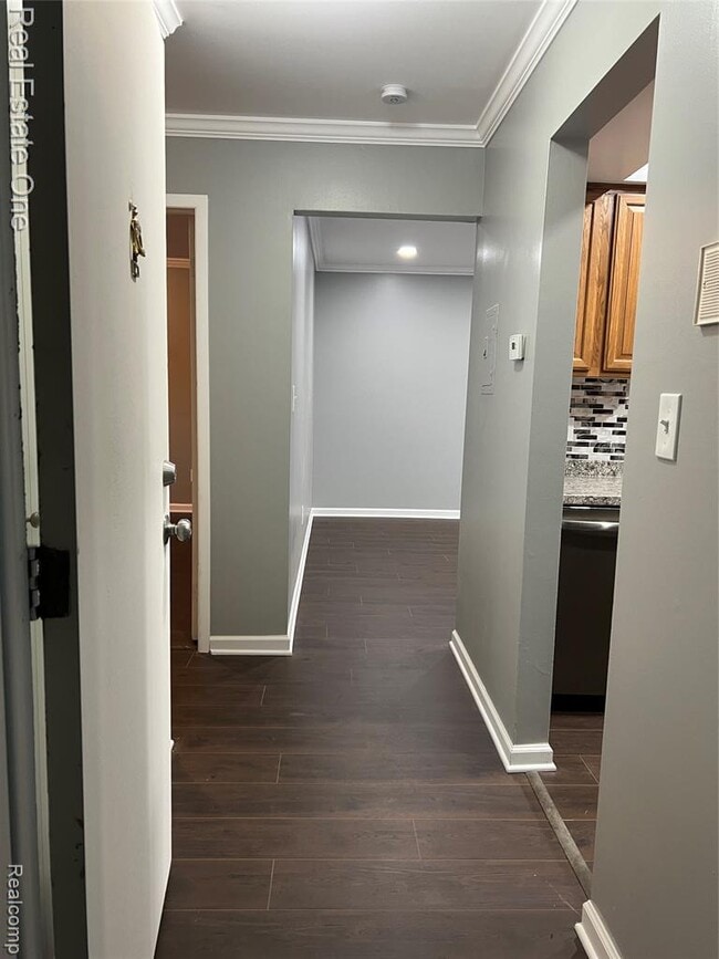 754 E Fox Hills Dr in Bloomfield Hills, MI - Building Photo - Building Photo