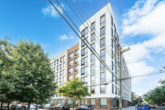 Euclid Glenmore Apartments in Brooklyn, NY - Building Photo - Building Photo