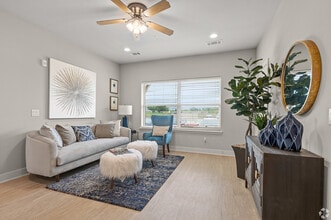 Legacy at Crowley in Crowley, TX - Foto de edificio - Building Photo