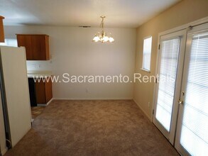 4111 Astoria St in Sacramento, CA - Building Photo - Building Photo
