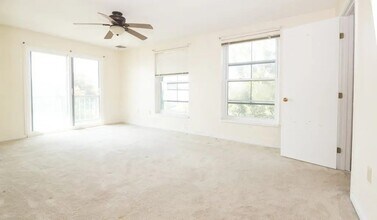 50 S Common St, Unit 403 in Lynn, MA - Building Photo - Building Photo