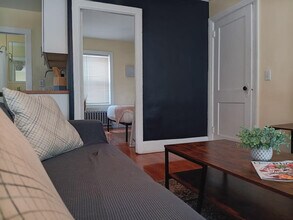 88 Wesleyan Ave, Unit SI ID1373641P in Providence, RI - Building Photo - Building Photo