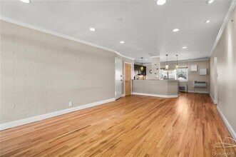 79 Wiltshire Rd in Scarsdale, NY - Building Photo - Building Photo