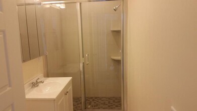 21 Commonwealth Terrace in Boston, MA - Building Photo - Building Photo