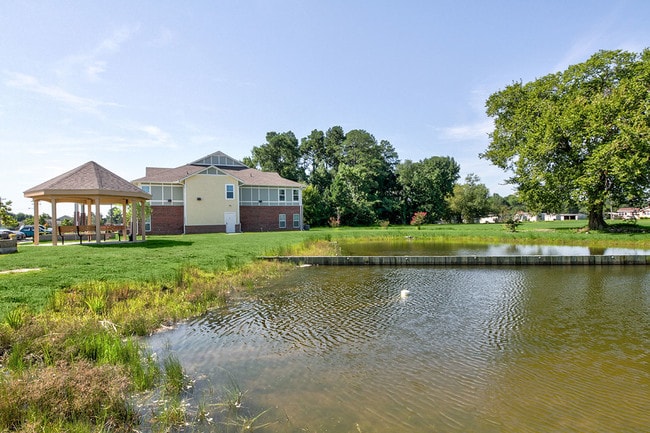 Tooley Place in Elizabeth City, NC - Building Photo - Building Photo